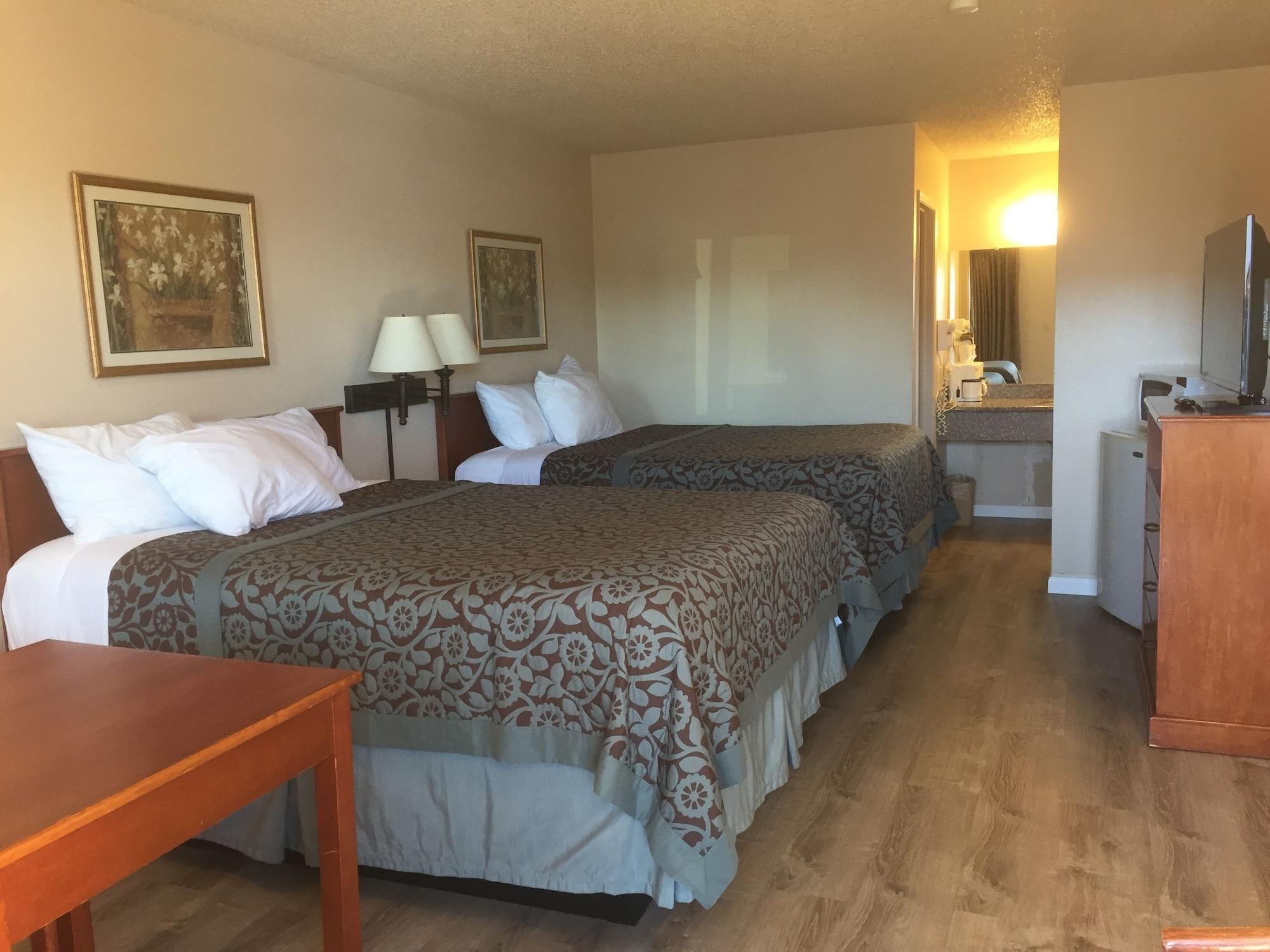 Days Inn By Wyndham Taos Dış mekan fotoğraf