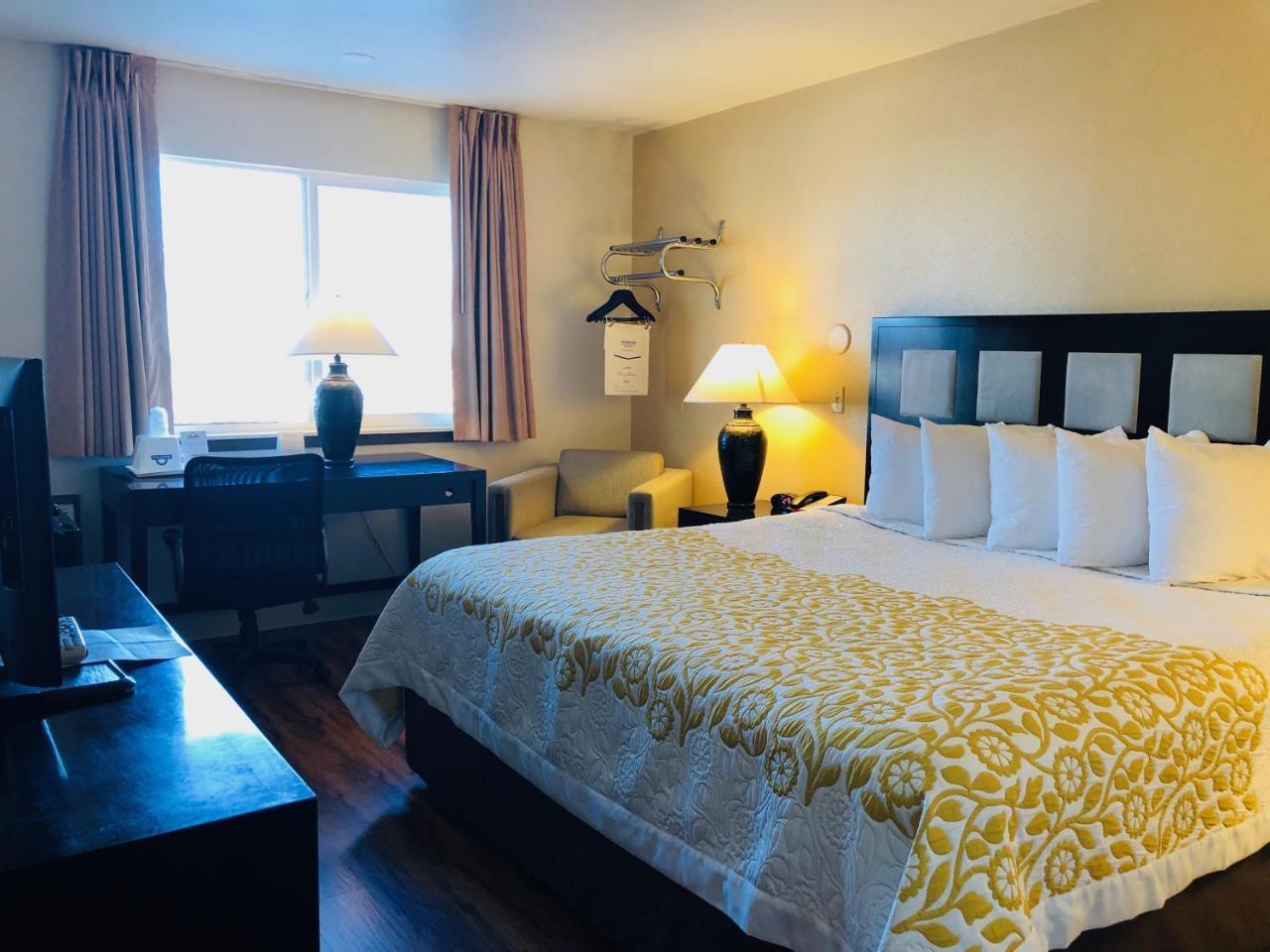 Days Inn By Wyndham Taos Dış mekan fotoğraf