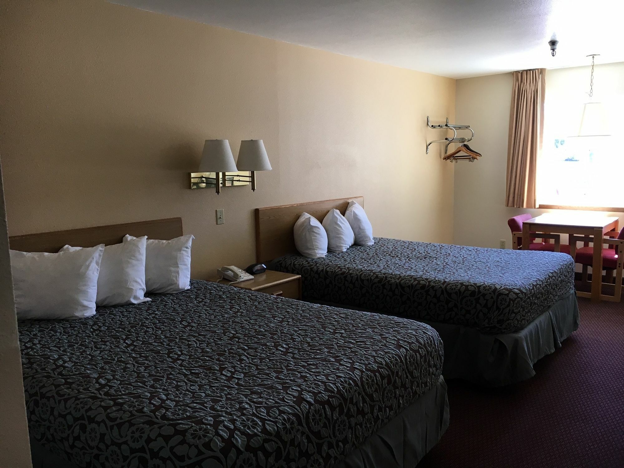 Days Inn By Wyndham Taos Dış mekan fotoğraf